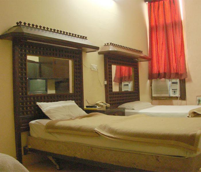 Hotel Krishna Palace New Delhi Room photo